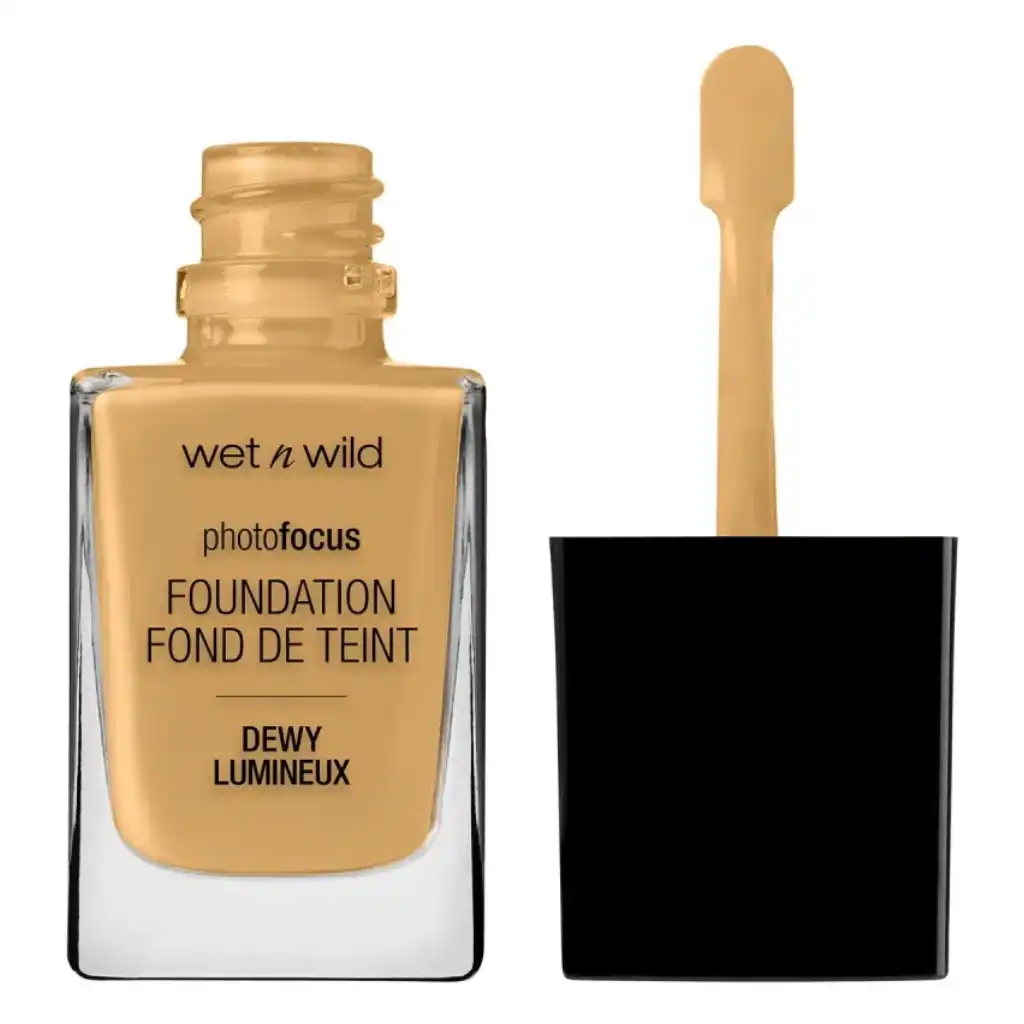 Wet N Wild Photo Focus Dewy Foundation – Desert Beige